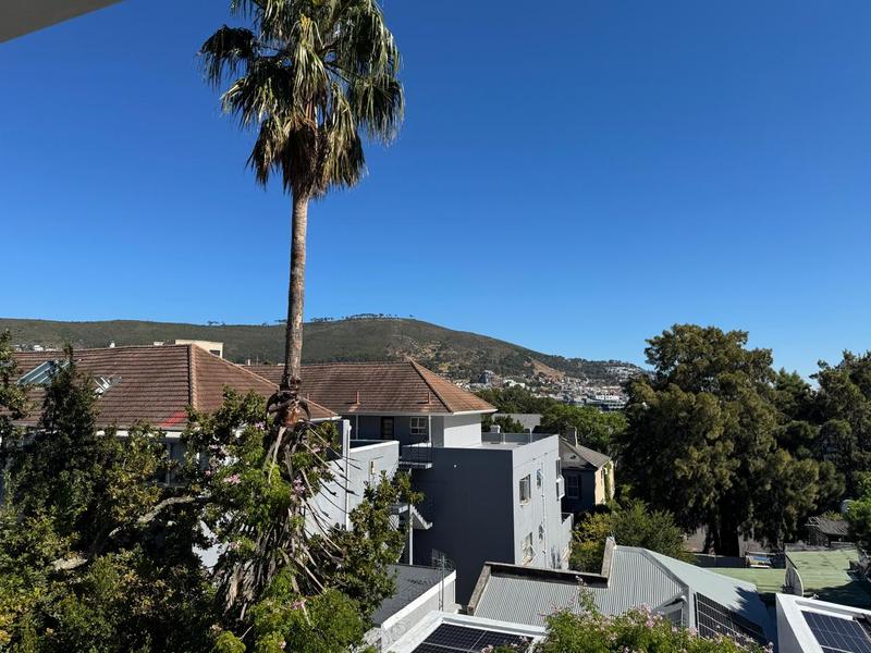 1 Bedroom Property for Sale in Gardens Western Cape